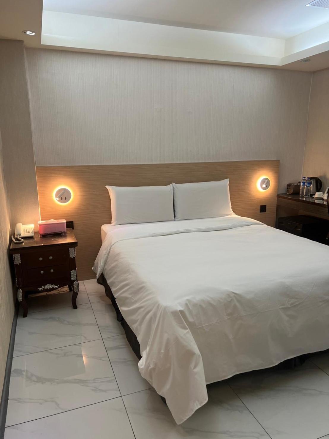 Ya Dou Hotel Tajpej Zewnętrze zdjęcie